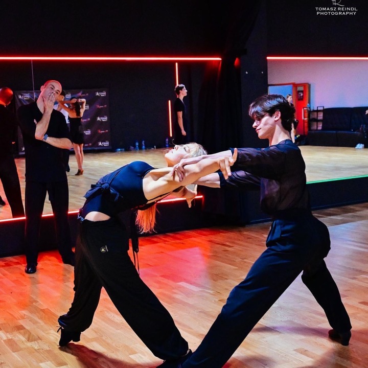 Trening pary klubowej na sali Studia Duet